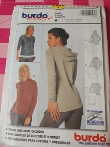 Felpa con cappuccio Burda modello 2565 maglietta top taglie 8 10 12 14 16 18 20 NON TAGLIATA - Foto 1 di 2