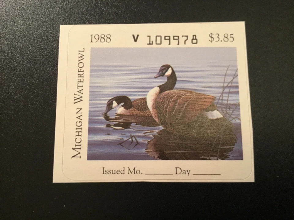 ICOLLECTZONE US 1988 Michigan #13 XF NH  - Image 1 of 1