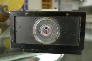 Leitz Leica M2 Film Door ISO 200 for parts See My Full Store - Picture 1 of 5