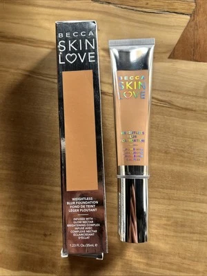 Becca Skin Love Weightless Blur Foundation Noisette - Image 1 of 4