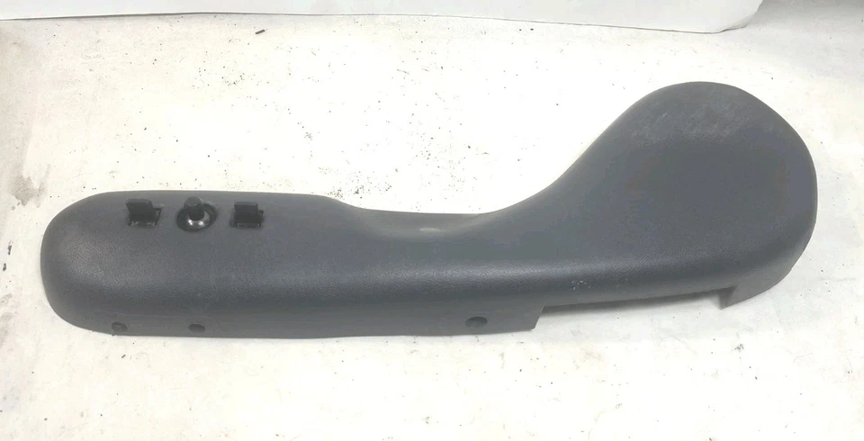 97-02 CAMARO Z28 SS RS FIREBIRD Interruptor de Asiento Izquierdo LH POWER Bisel Gris Lado del Conductor Foto 1 de 4