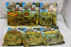 Set completo di 6 Trick Stick Bike Jakks Pacific Road Champs BXS serie 6 2000 - Foto 1 di 5