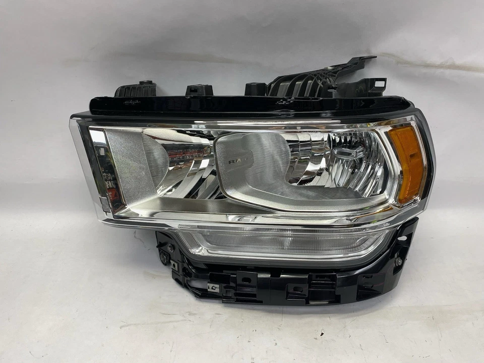 ¡NUEVO! Faro del conductor izquierdo izquierdo Dodge RAM 2500 3500 2019-2024 LH OEM 68360177AE Foto 1 de 4