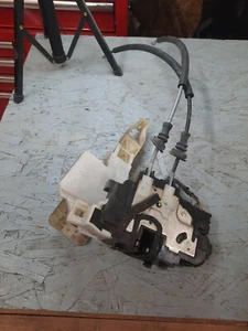 Hyundai Sonata driver left front door lock latch actuator assembly 06-10 OEM - Picture 1 of 3