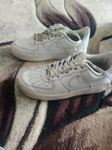Size 8.5- Nike Air Force 1 '07 Low Triple White - Picture 1 of 5