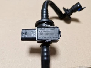 Manguera de vacío AUDI Q5 con válvula de retención 5Q0906207 80B611931F 4N1611931H - Imagen 1 de 9