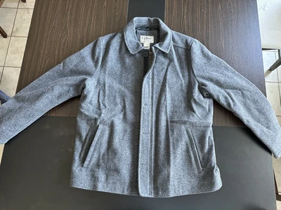 L.L. Bean Wool Coat XL-Reg Thinsulate 3M Gray 295973 Premium Fabric - Image 1 of 4