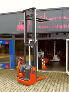 Linde L12  Deichselstapler  Hochhubwagen Stapler Ameise Hubwagen - Bild 1 von 10