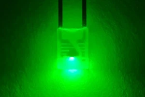 (100) 5mm GM Chevy CUBE LED Interior Speedometer Gauge Cluster Light Bulbs GREEN - Foto 1 di 1