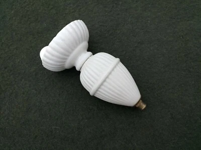  PLAFONNIER POUR MONTE ET BAISSE - Photo 1/3