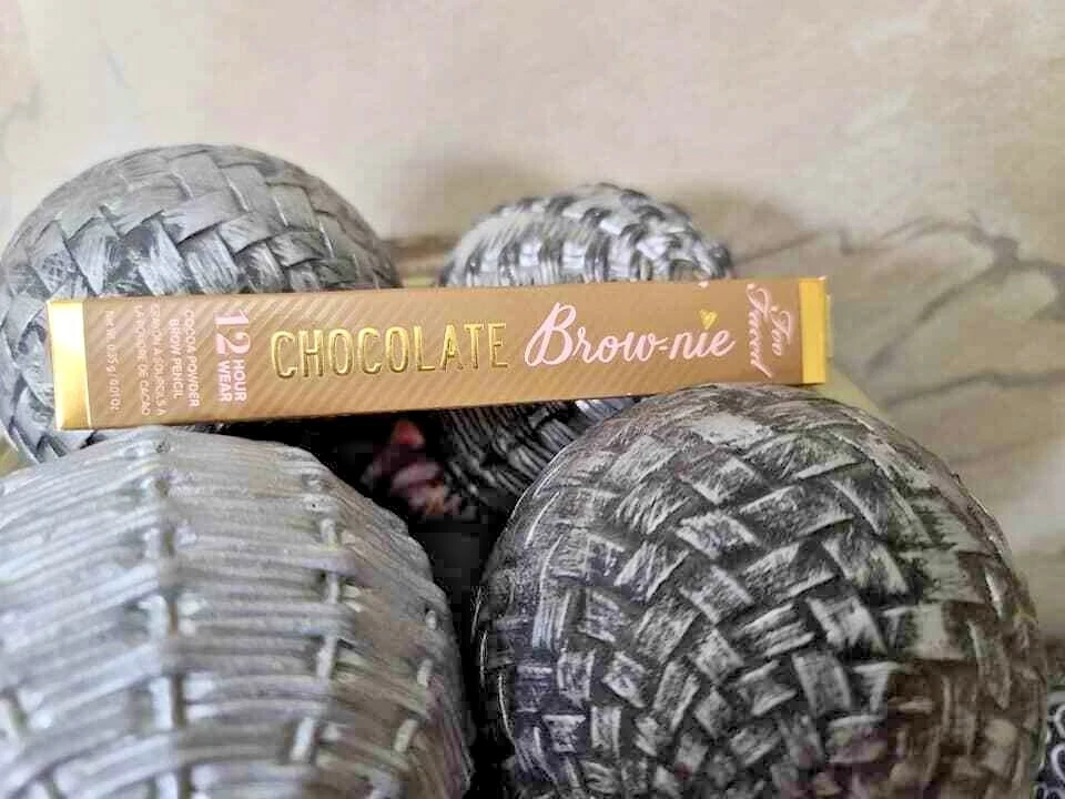 Too Faced Chocolate Brownie Cocoa Powder Brow "Taupe" NIB! - Image 1 of 2