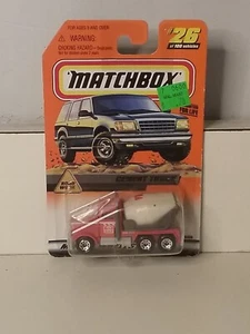 1999 Matchbox #26 Series 6 Road Work Orange Peterbilt CEMENT TRUCK - NEW - Picture 1 of 2