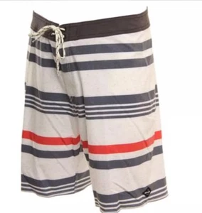 NEU RIP CURL MIRAGE COVINE 19" BOARDSHORT GRÖSSE 34 - Bild 1 von 2