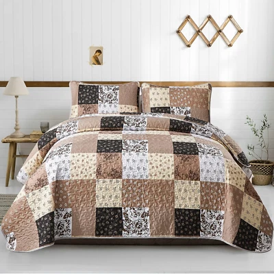 Brown Patchwork Quilt Set California King Size,3 Pieces Khaki Floral Plaid Rever - Image 1 of 4