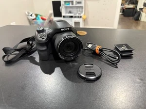 Sony CyberShot DSC-H400 20.1MP 63x Zoom Digital Photo & Video Camera - Picture 1 of 10