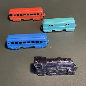 Midgetoy Vintage Metal toy train die cast 4 piece set  - Picture 1 of 11