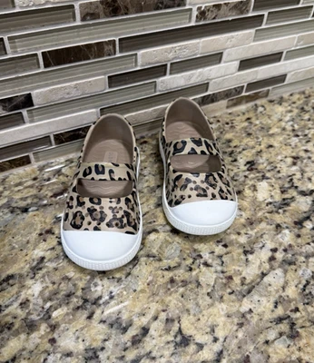 Old Navy Toddler 7T Leopard Sandals Slip On Water Shoes - Image 1 of 4