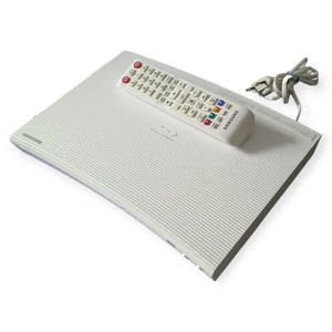 Samsung BD-J5500E | 3D Blu-Ray Player | curved Design | Allshare | Weiß + HDMI - Bild 1 von 7