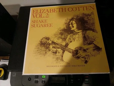 Elizabeth Cotten - Vol. 2 Shake Sugaree LP FW31003 reissue WARPED  Foto 1 de 4