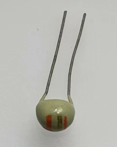 CAMBION RF RADIAL CHOKE INDUCTOR 3.3 µH 553-3635-07 - Picture 1 of 2