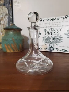 Vintage Lead Crystal Ship Decanter - Atlantis Portugal (?) - Picture 1 of 7