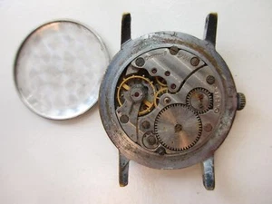 Reloj ruso vintage - cal. Movimiento 1602 - para uso de piezas - Imagen 1 de 4