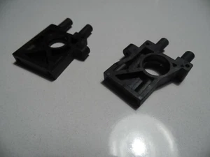 VINTAGE KYOSHO BS102 Center Diff Mount INFERNO - Picture 1 of 1
