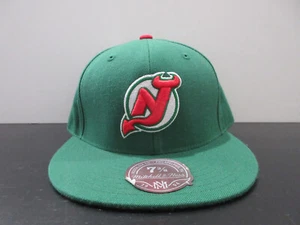 New Jersey Devils Hat Cap Fitted Mens 7 3/8 Green Red NHL Hockey Mitchell Ness - Picture 1 of 8