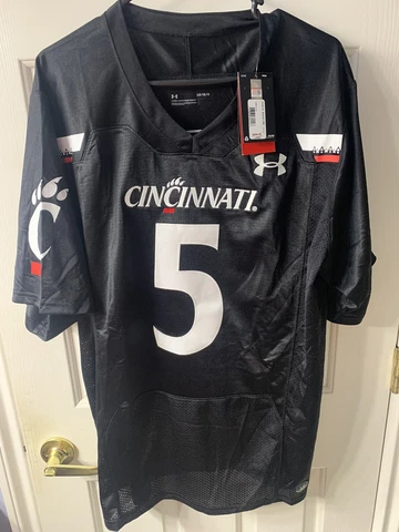 Under Armour Authentic Cincinnati Bearcats Football #5 Men’s L NWT Cover