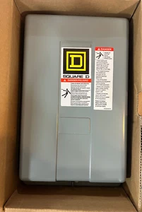 Square D Lighting Contactor, 8903LG1200V02, 12 Pole, Electrically Held, 120VAC - Picture 1 of 2