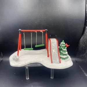 Departamento 56 The Original Snow Village Winter Playground #5436-4 Christmas Village - Imagen 1 de 4