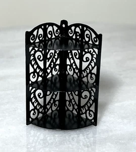 Puppenhaus Miniatur Eckschrank schwarz Draht 3 Regale 1:12 - Bild 1 von 17