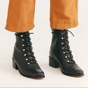 Free People Eberly Schnürstiefel schwarz Leder Motorrad Größe 10,5 - Bild 1 von 16