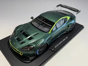 Necessita di riparazione Aston Martin Dbr9 2005 1/24 Spark - Foto 1 di 7