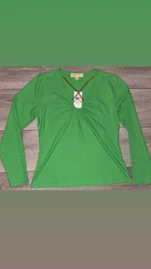 Blusa Michael Kors Talla Pequeña Verde Cuello en V Cadena Dorada Acentos Nueva con Etiquetas Precio de venta sugerido por el fabricante 98 USD - Imagen 1 de 8