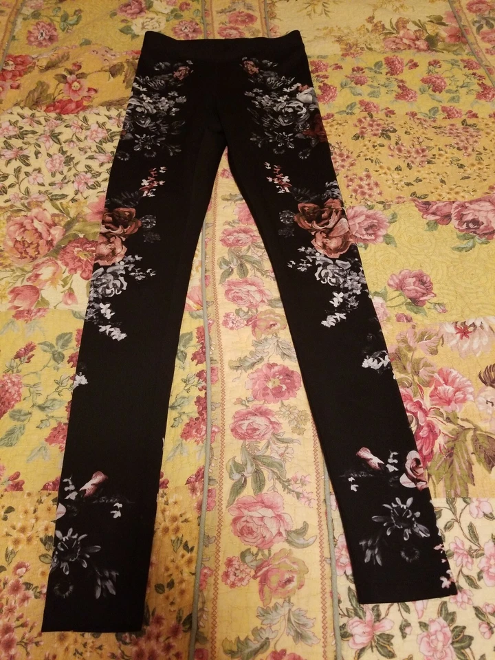 LEGGINGS FLORES EXPRESS NEGROS XS Foto 1 de 4