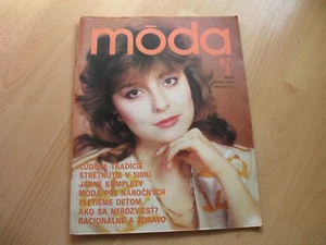 3/87 Moda Old Vintage Czech Fashion Magazine with patterns - Bild 1 von 12