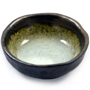 Japanese Small Dish - Beige & Silvery Glazed Ceramic Sushi & Accompaniment Bowl - Picture 1 of 1