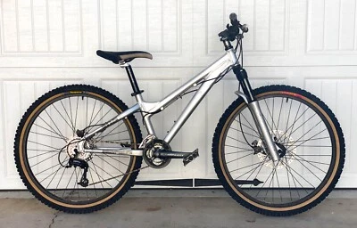 XS Gary Fisher Bitter 13" Dirt jumper Mtn Bike - Hydraulic brakes - New Tires! - Image 1 of 4
