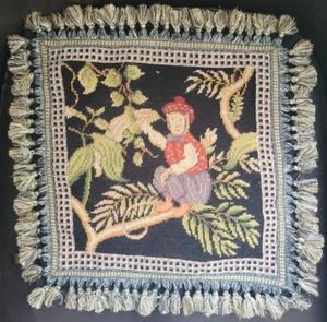 Vtg BORGATA Luxury Wool Needlepoint Throw Pillow Cover Monkey Black Tassel 17" - Bild 1 von 7