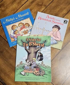 Seder And Hunukkah Children Books - Picture 1 of 1