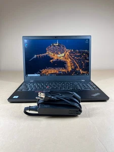 Lenovo ThinkPad P15v Gen 1 15,6" Xeon W-10855M 32 GB RAM 256 GB SSD Quadro P620 - Foto 1 di 10