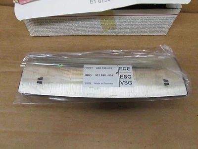 4E0035503 GSM Phone Aerial Audi A8 S8 2004-2007 New Genuine  - Image 1 of 3