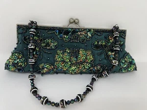 Apt. 9 Green Iridescent Beaded Sequin Flowers Butterflies Evening Clutch Purse - Picture 1 of 14