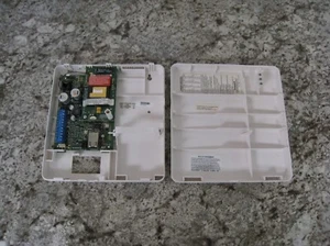 Comunicador celular Honeywell GSMV4G Intellipath 4G GSM usado envío gratuito - Imagen 1 de 7