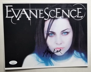 Amy Lee of Evanescence REAL hand SIGNED 8.5x11" Photo #2 JSA COA Autographed - Picture 1 of 3