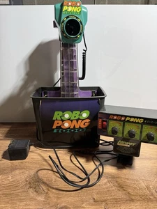 Newgy Robo Pong 1000 Tischtennis Roboter Trainer für Tischtennisplatte getestet - Bild 1 von 10