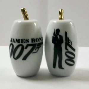 Up4Bid 2er Set James Bond007 Deckenleuchte / Ventilatorgriffe - Bild 1 von 1