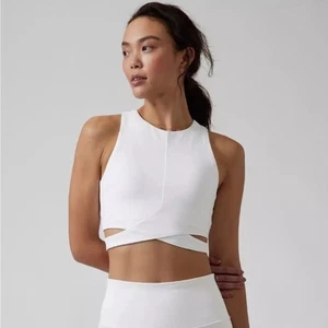 Athleta Conscious Cut Out Crop Tank Top Sports Bra White Size Medium - Picture 1 of 13