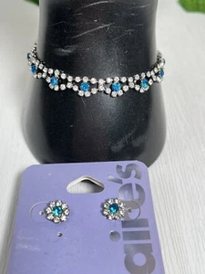 CLAIRES Blue & Clear Rhinestone Flowers Earrings & Bracelet Set 1263 - Picture 1 of 6